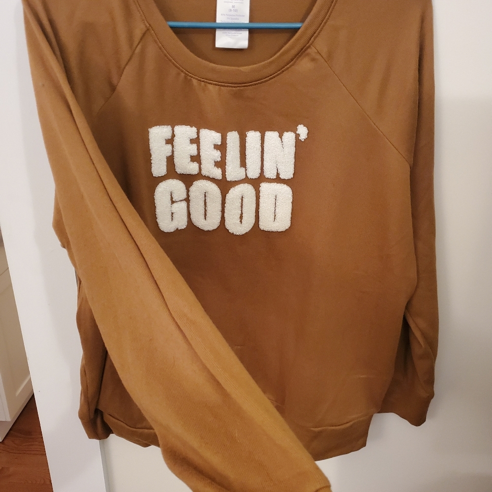 Secret Treasures long sleeved shirt